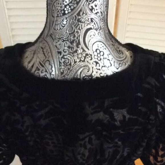 AGB Kimono dress velvet, tie back and lining 8 - Picture 10 of 13